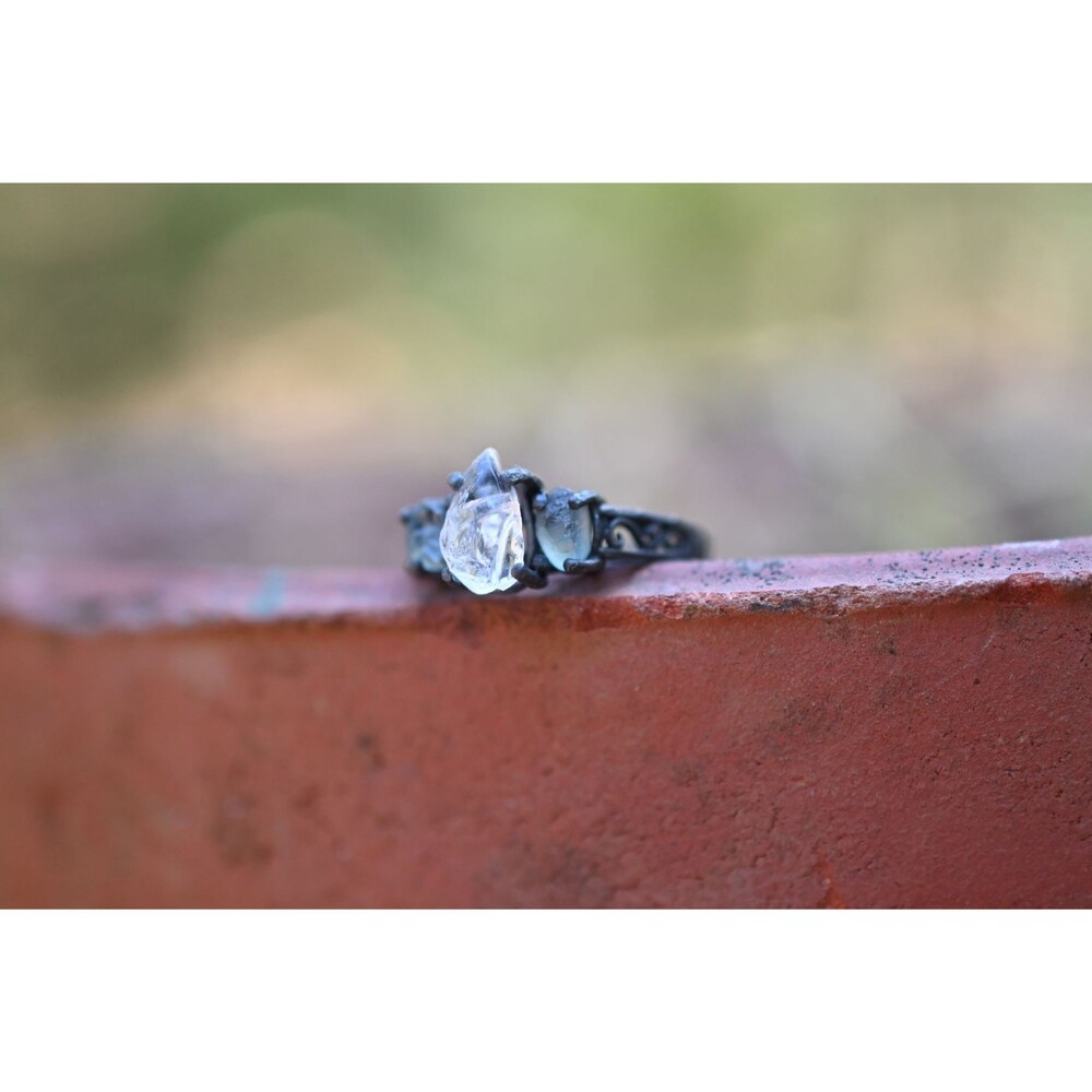 Raw Sapphire Ring, Diamond Engagement Ring, Rough Diamond  Ring, Rings for Women
